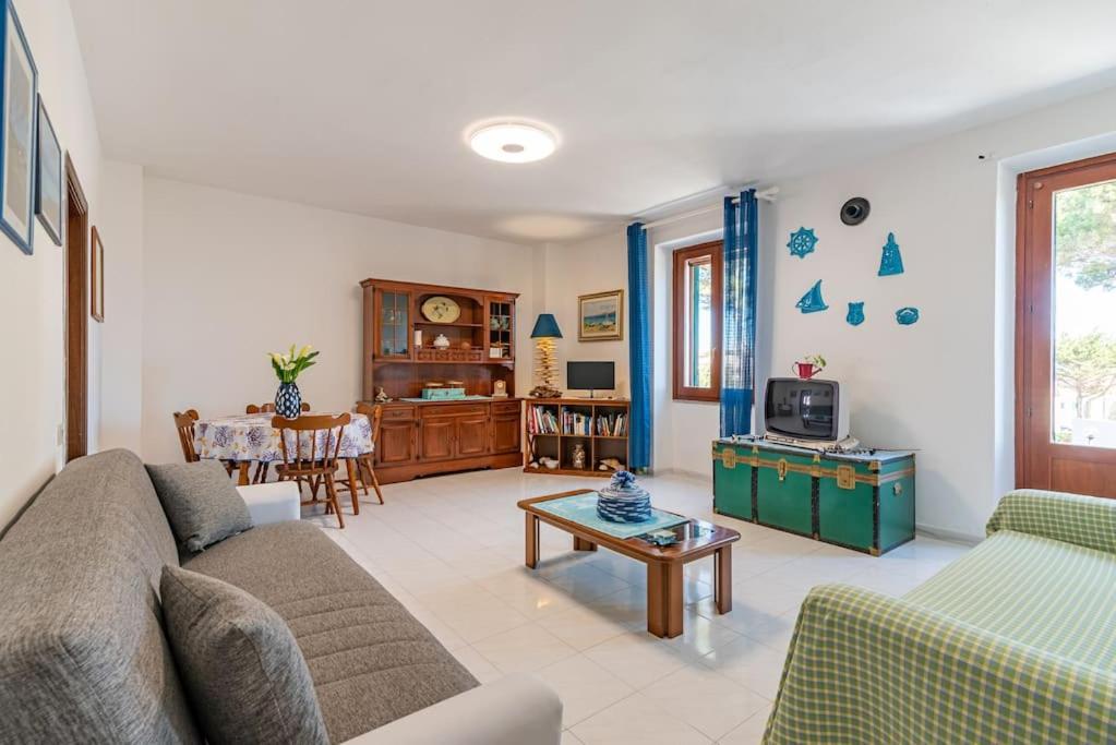 La Lampara - Casa Panoramica 4 Km Dalla Pelosa Stintino Kültér fotó