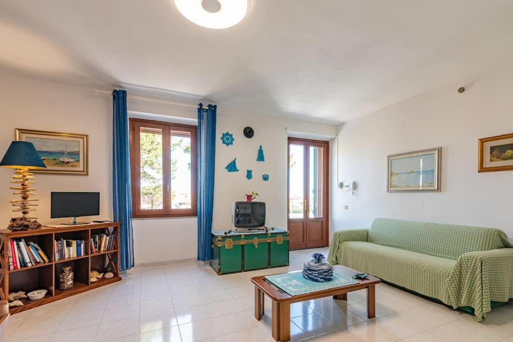 La Lampara - Casa Panoramica 4 Km Dalla Pelosa Stintino Kültér fotó